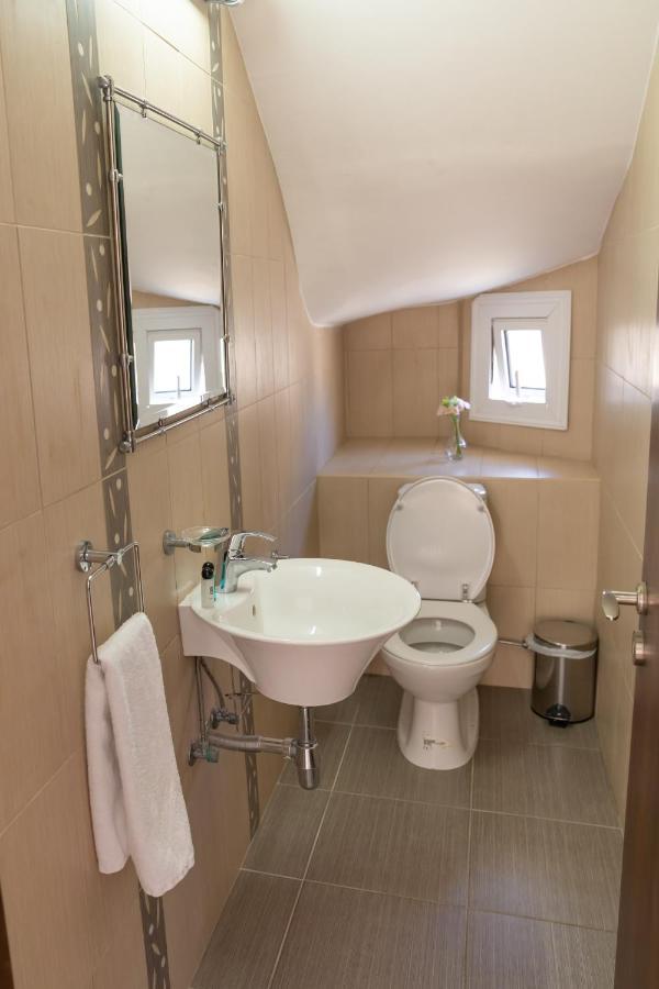 Fig Tree Villa Ekaterina 3 Bdrm Protaras Ngoại thất bức ảnh