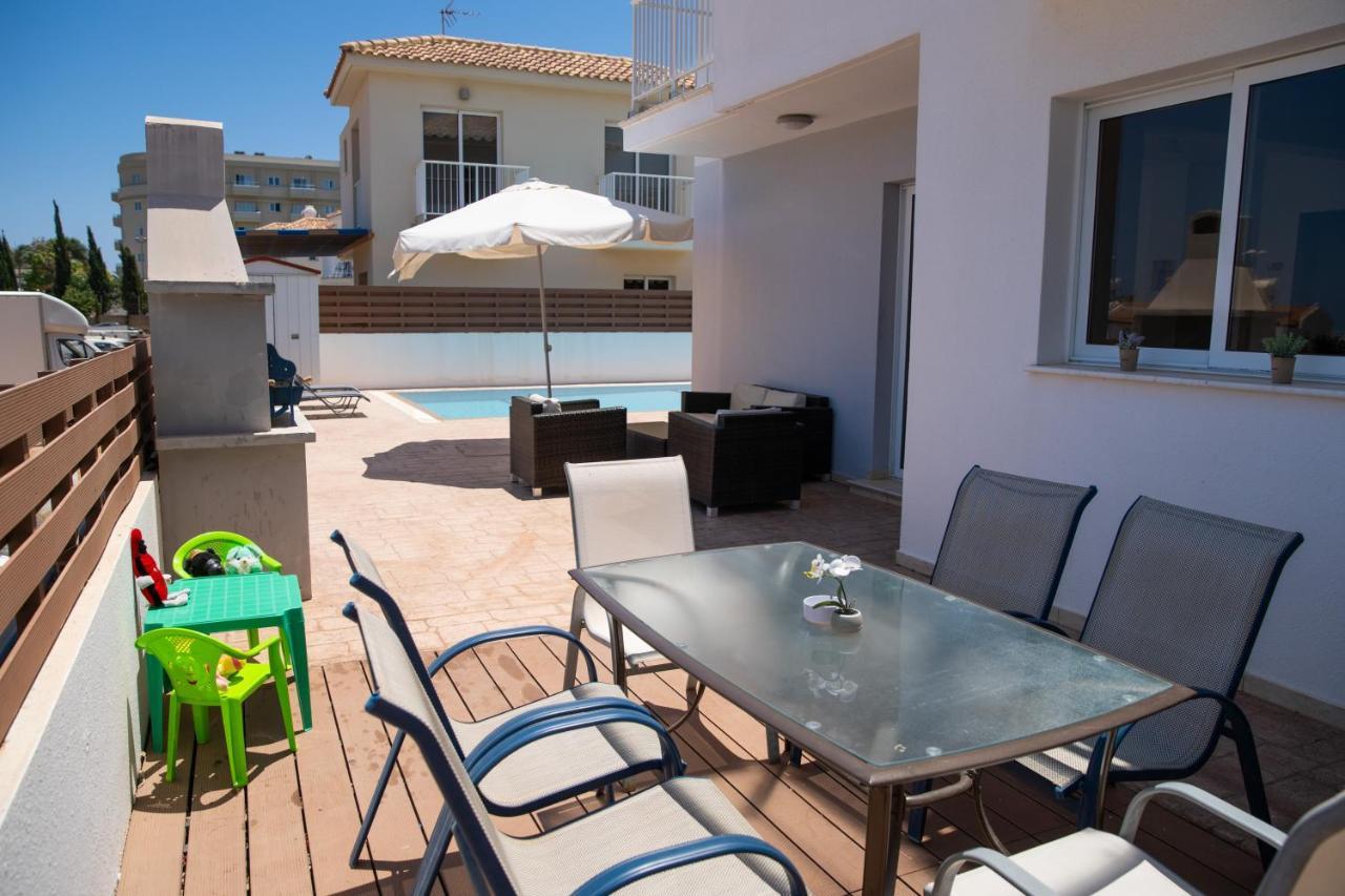 Fig Tree Villa Ekaterina 3 Bdrm Protaras Ngoại thất bức ảnh